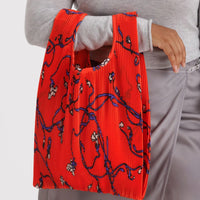 Pleated Baggu - Red Snap Dragon