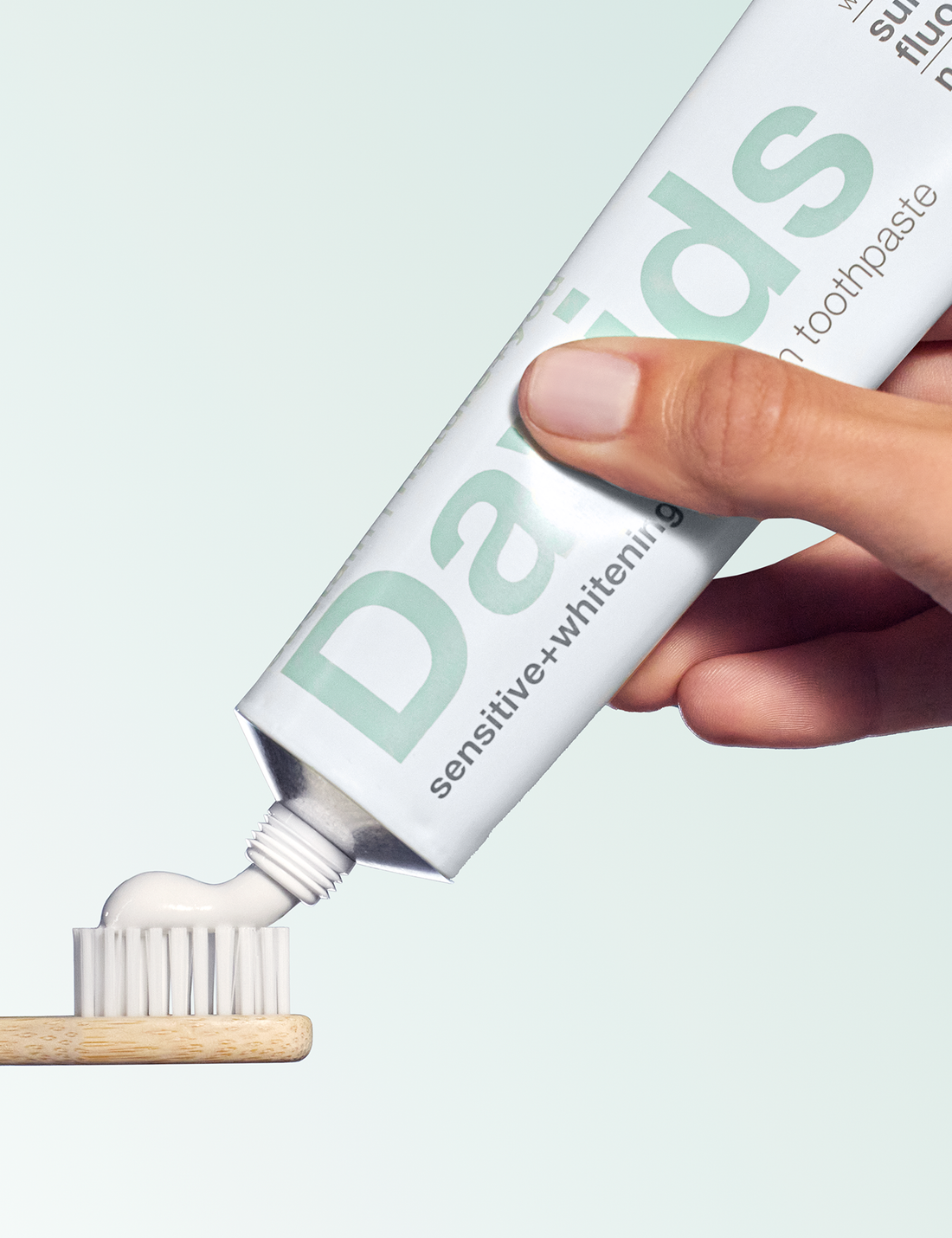 Davids Hydroxi™ Sensitive + Whitening Nano-Hydroxyapatite Premium Toothpaste / Peppermint / 4oz